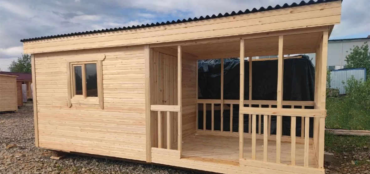 бытовка с верандой под одной крышей